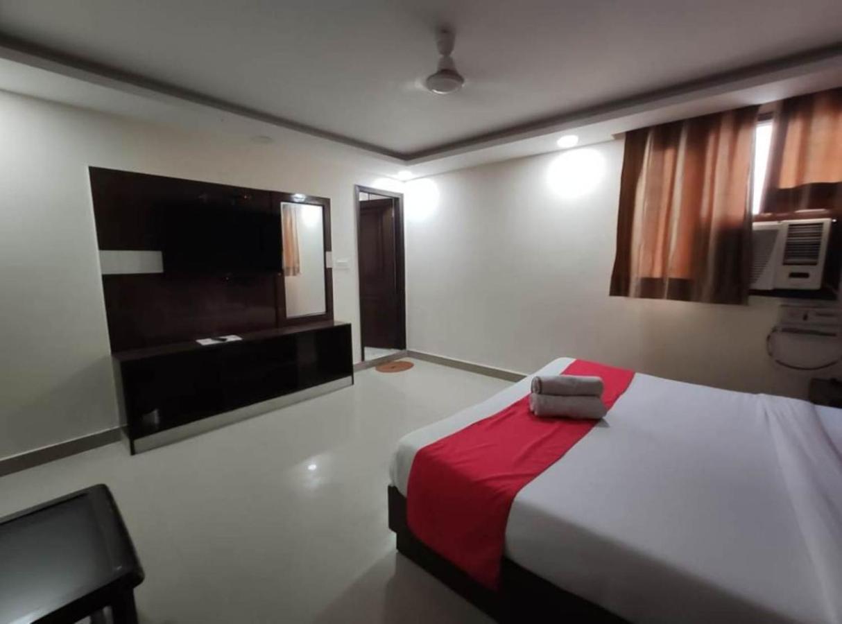 Hotel Aerotech Near Igi Airport นิวเดลี ภายนอก รูปภาพ