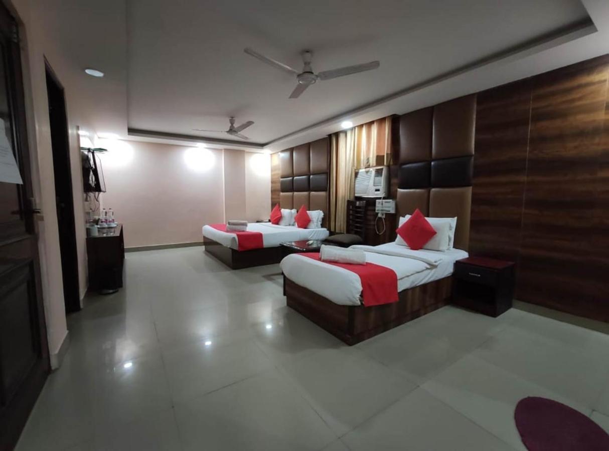 Hotel Aerotech Near Igi Airport นิวเดลี ภายนอก รูปภาพ