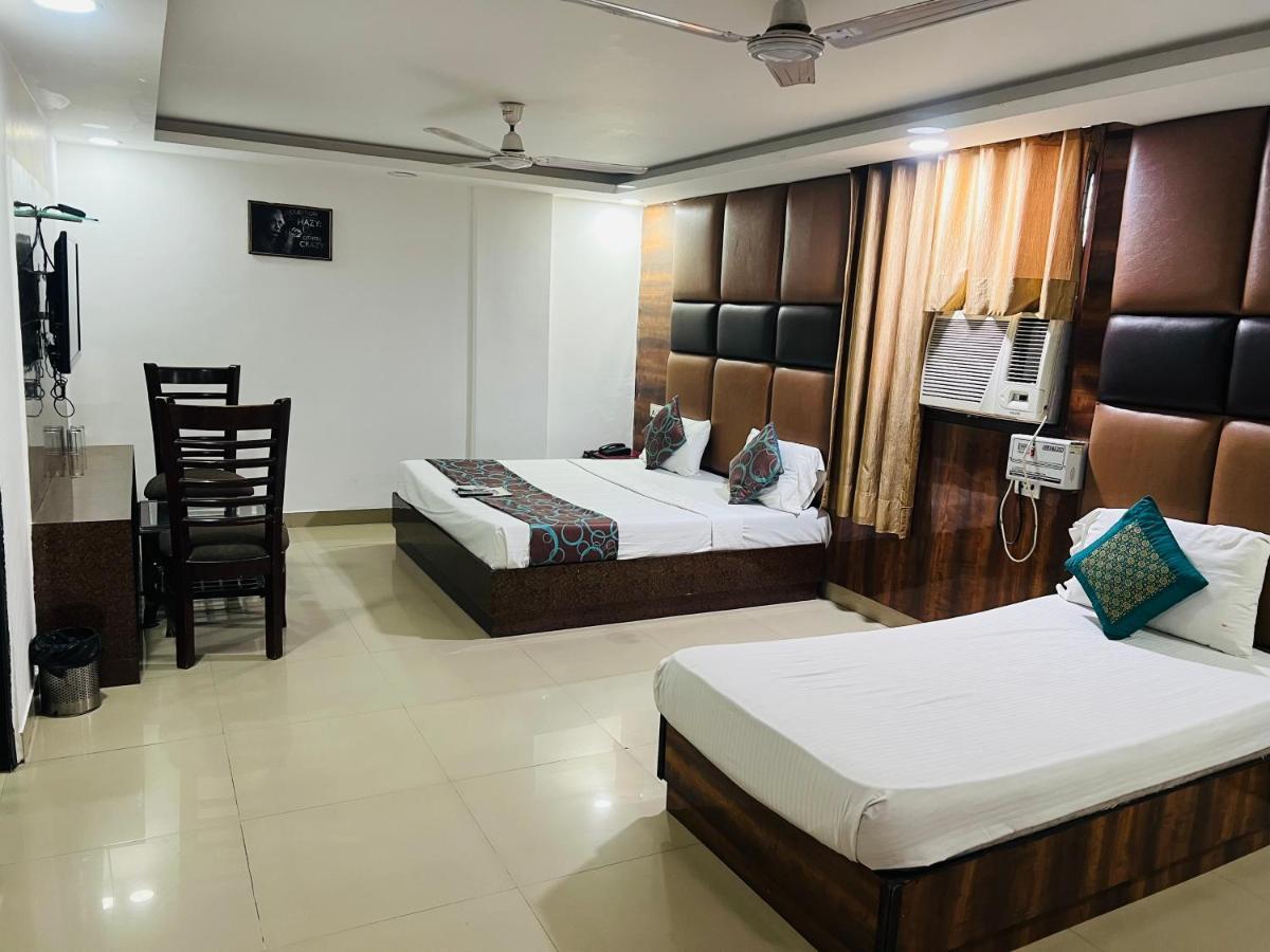 Hotel Aerotech Near Igi Airport นิวเดลี ภายนอก รูปภาพ